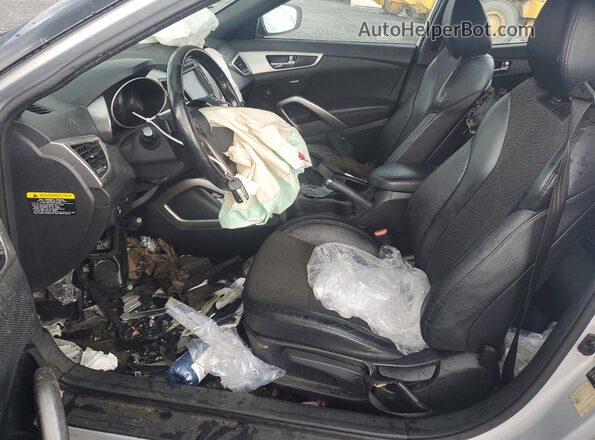 KMHTC6AD8GU293766 2016 HYUNDAI VELOSTER Серебряный Вид салона спереди