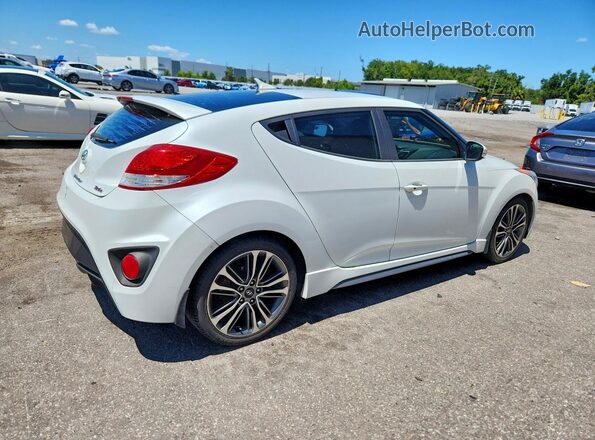 KMHTC6AE1GU293102 2016 HYUNDAI VELOSTER White Trasero derecho
