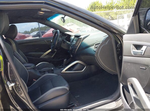 KMHTC6AE2HU312662 2017 HYUNDAI VELOSTER Black Front interior view