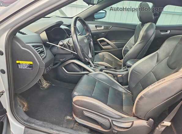 KMHTC6AE5GU261625 2016 HYUNDAI VELOSTER Silver Սալոնի դիմացի տեսք