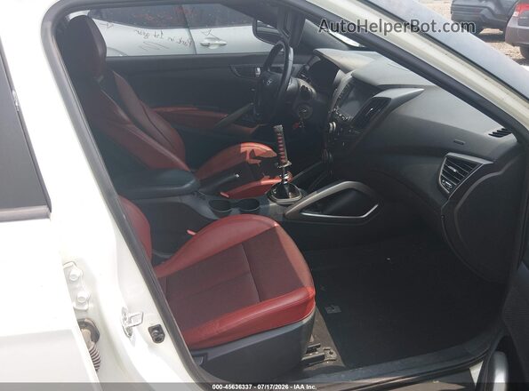 KMHTC6AE5GU279557 2016 HYUNDAI VELOSTER White წინა სალონის ხედი