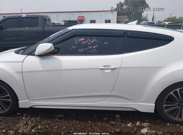 KMHTC6AE5GU279557 2016 HYUNDAI VELOSTER White 