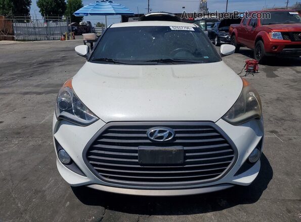 KMHTC6AE8GU302765 2016 HYUNDAI VELOSTER White Вид спереду