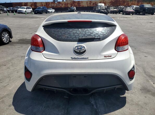 KMHTC6AE8GU302765 2016 HYUNDAI VELOSTER White Вид ззаду