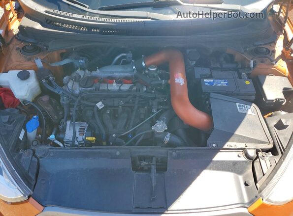 KMHTC6AE9GU289654 2016 HYUNDAI VELOSTER Оранжевый Вид задней части салона