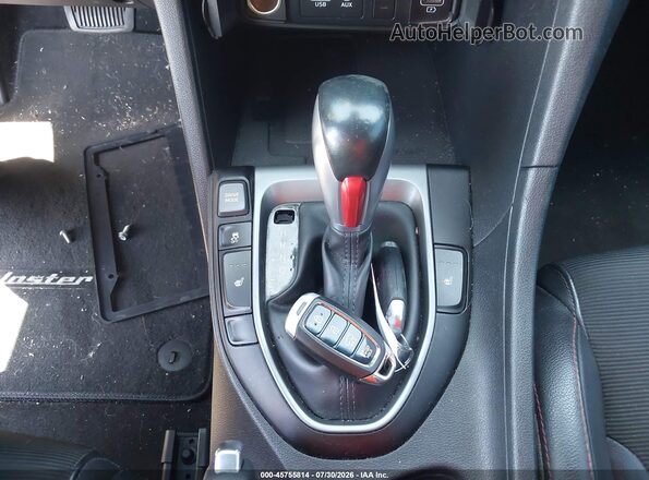 KMHTG6AF8KU012399 2019 HYUNDAI VELOSTER Black Vista del salpicadero