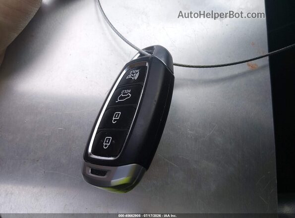 KMHTH6ABXKU009126 2019 HYUNDAI VELOSTER White Dashboard view