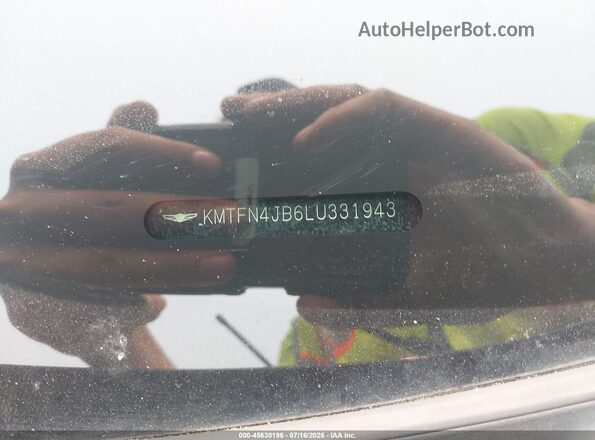 KMTFN4JB6LU331943 2020 GENESIS G80 Black ძრავის განყოფილების ხედი