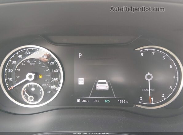 KMTG14SC1TU174491 2026 GENESIS G70 Gray Widok tylnych siedzeń