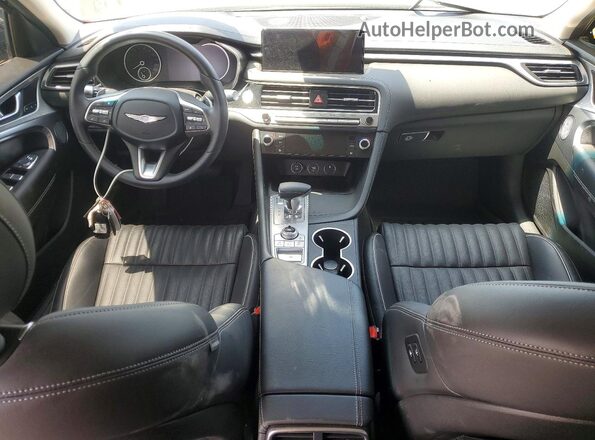 KMTG24SC2TU162993 2026 GENESIS G70 Blue Widok deski rozdzielczej