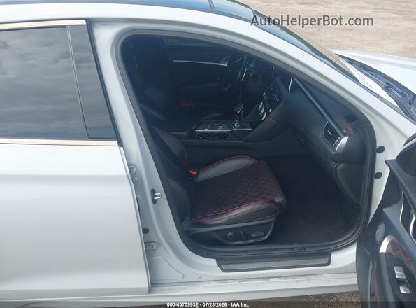 KMTG34LE1KU022171 2019 GENESIS G70 Gray წინა სალონის ხედი