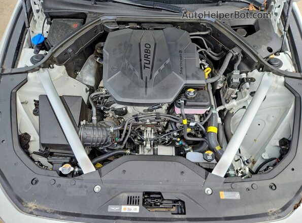KMTG34SC1RU136374 2024 GENESIS G70 White უკანა სალონის ხედი