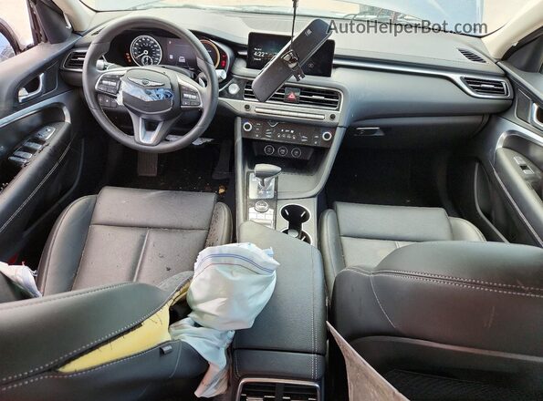 KMTG34SC2SU158910 2025 GENESIS G70 Silver Вид панелі приладів
