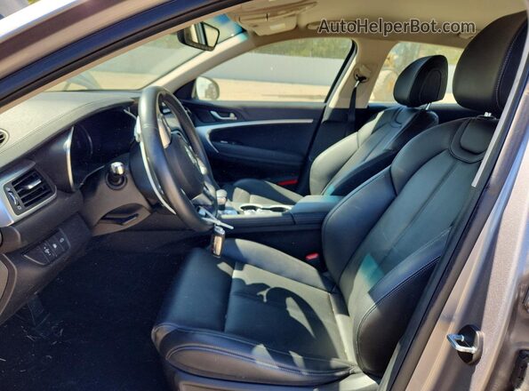 KMTG34TA1PU123747 2023 GENESIS G70 Серебряный Вид салона спереди