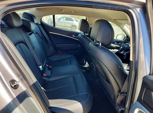 KMTG34TA1PU123747 2023 GENESIS G70 Серебряный Вид задних сидений