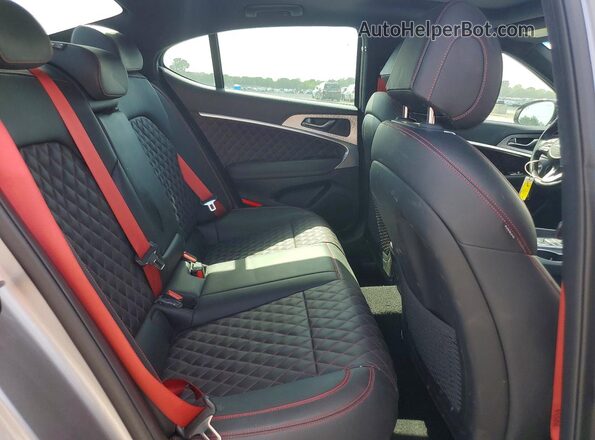 KMTG54TEXPU121704 2023 GENESIS G70 Gray Вид задньої частини салону