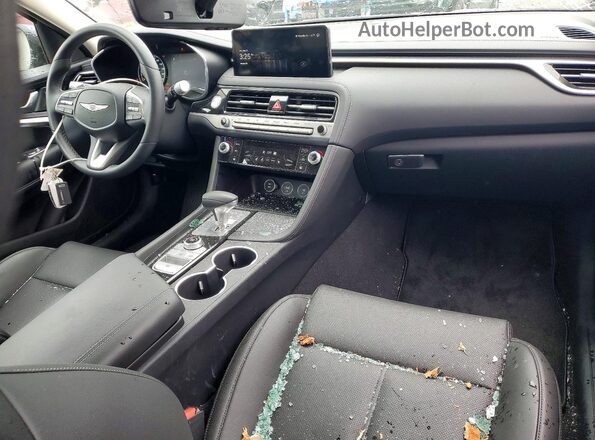 KMTG64SC6TU162788 2026 GENESIS G70 Black Vista del salpicadero