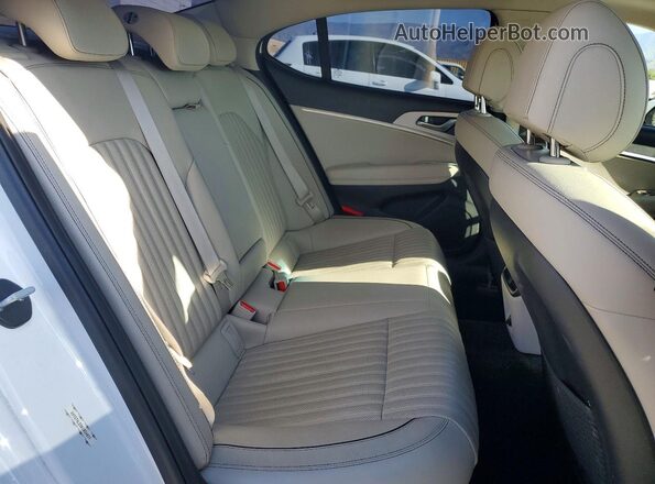 KMTG74LE8KU034077 2019 GENESIS G70 White Widok tylnych siedzeń