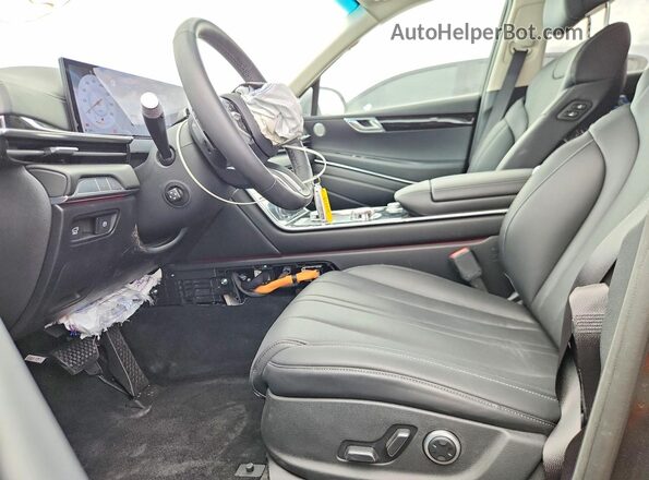 KMUHFESB2TU344761 2026 GENESIS GV80 Gray Widok wnętrza z przodu
