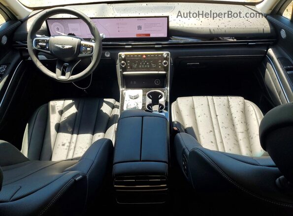 KMUHFESB5TU350554 2026 GENESIS GV80 White Вид панелі приладів