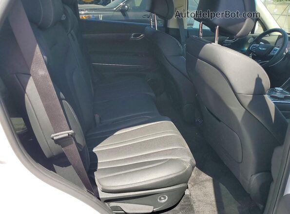 KMUHGESB3SU272884 2025 GENESIS GV80 Белый Вид задней части салона