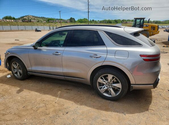 KMUMCDTCXPU083359 2023 GENESIS GV70 Silver Հետևի ձախ