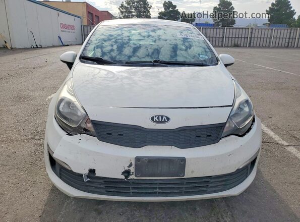 KNADM4A30H6049761 2017 KIA RIO White Вид спереду