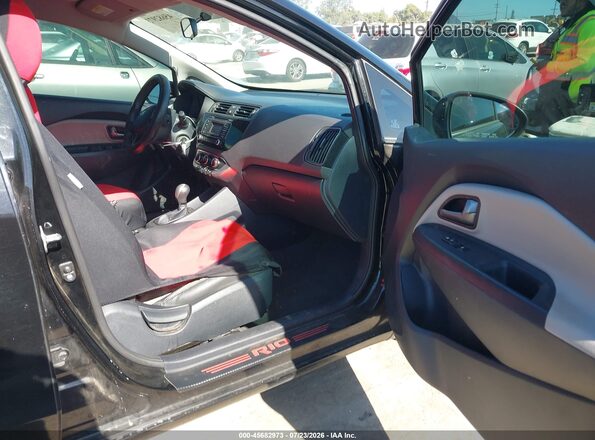 KNADM4A30H6065748 2017 KIA RIO Black Vista interior delantera