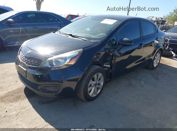 KNADM4A30H6065748 2017 KIA RIO Black Vista tres cuartos delantera izquierda