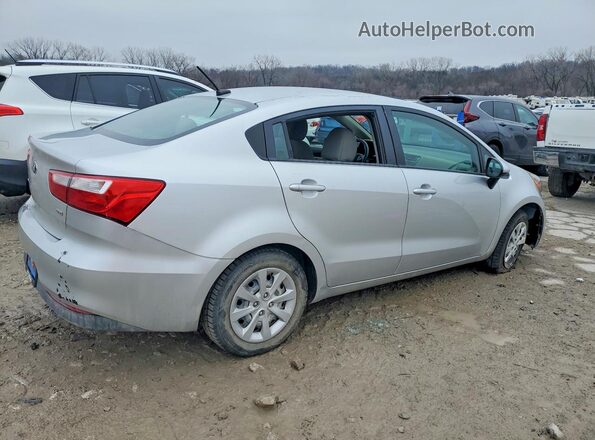KNADM4A31H6106677 2017 KIA RIO Silver Հետևի աջ