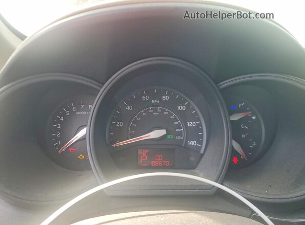 KNADM4A32H6035506 2017 KIA RIO Red Սարքավորումների վահանակի տեսք