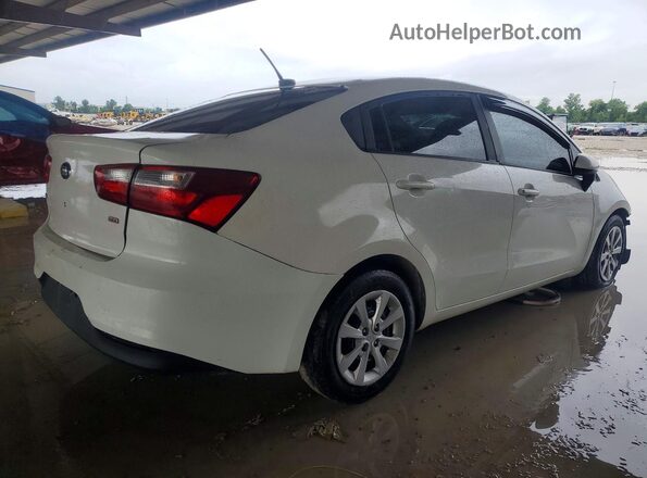 KNADM4A34G6638231 2016 KIA RIO White Задня права чверть