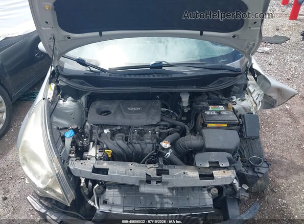 KNADM4A34G6663405 2016 KIA RIO Silver Вид ззаду