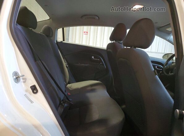 KNADM4A34H6059614 2017 KIA RIO White Հետևի նստատեղերի տեսք