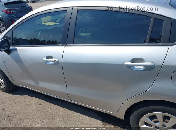 KNADM4A34H6105264 2017 KIA RIO Gray 360 interior view