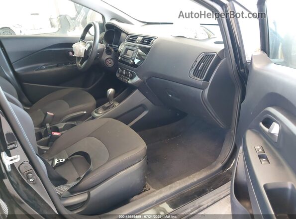 KNADM4A36H6057461 2017 KIA RIO Black Vista interior delantera