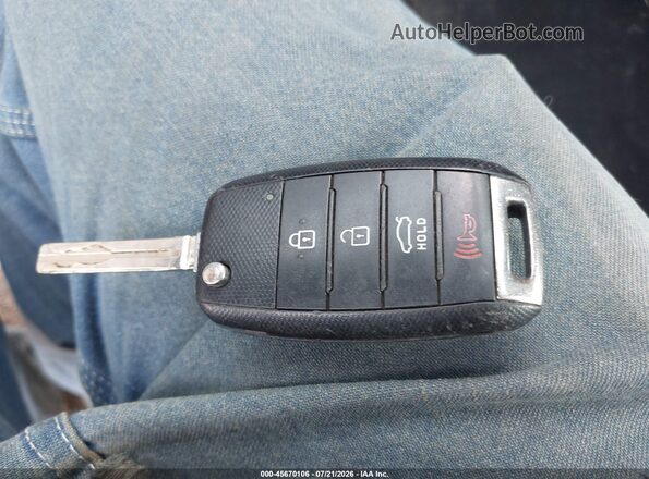 KNADM4A38G6621285 2016 KIA RIO Белый Вид панели приборов