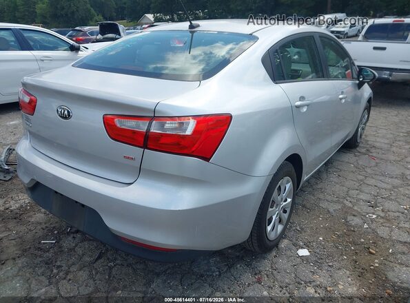 KNADM4A39G6554485 2016 KIA RIO Серебряный Задняя правая четверть