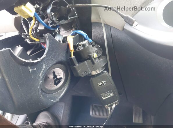 KNADM4A39G6554485 2016 KIA RIO Серебряный Вид панели приборов