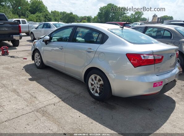KNADM4A3XG6639416 2016 KIA RIO Silver Задня ліва чверть