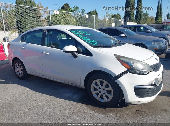 KNADM4A3XG6646754 2016 KIA RIO Белый Вид щитка приборов