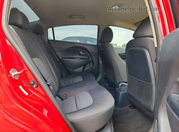 KNADM4A3XH6112249 2017 KIA RIO Red Вид задніх сидінь