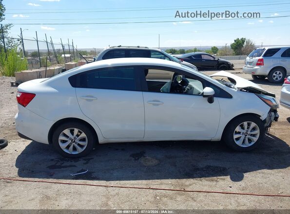 KNADN4A36G6676072 2016 KIA RIO White Սալոնի 360 աստիճան տեսք