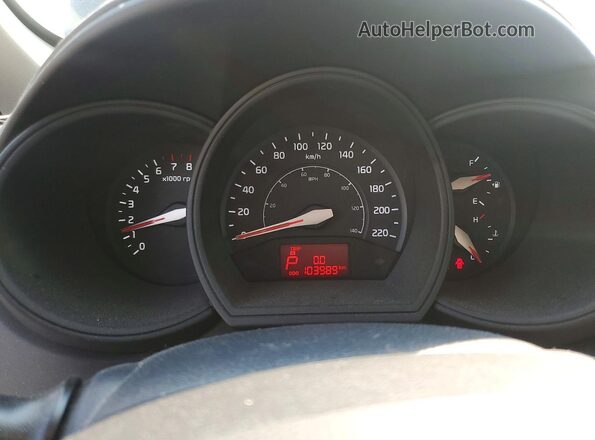 KNADN5A3XH6022957 2017 KIA RIO Gray Սարքավորումների վահանակի տեսք