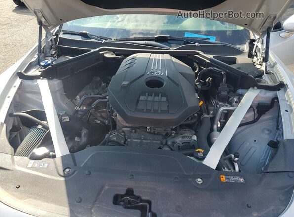 KNAE25LA7J6014751 2018 KIA STINGER Silver Вид задньої частини салону