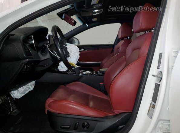 KNAE35LD2N6117833 2022 KIA STINGER White 