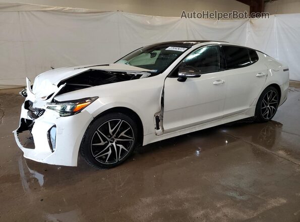 KNAE35LD2N6117833 2022 KIA STINGER White 