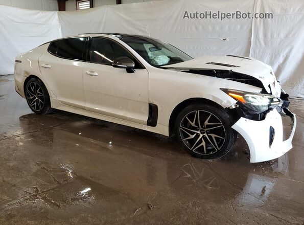 KNAE35LD2N6117833 2022 KIA STINGER White 