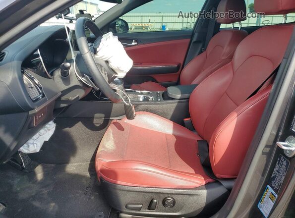 KNAE35LD6P6131267 2023 KIA STINGER Charcoal Вид салону спереду
