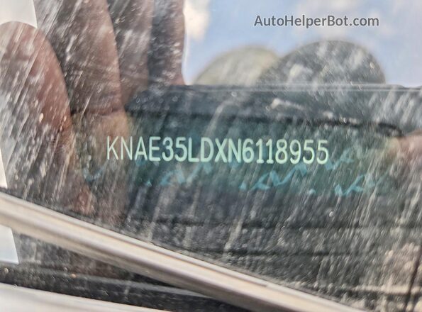 KNAE35LDXN6118955 2022 KIA STINGER Black Widok komory silnika